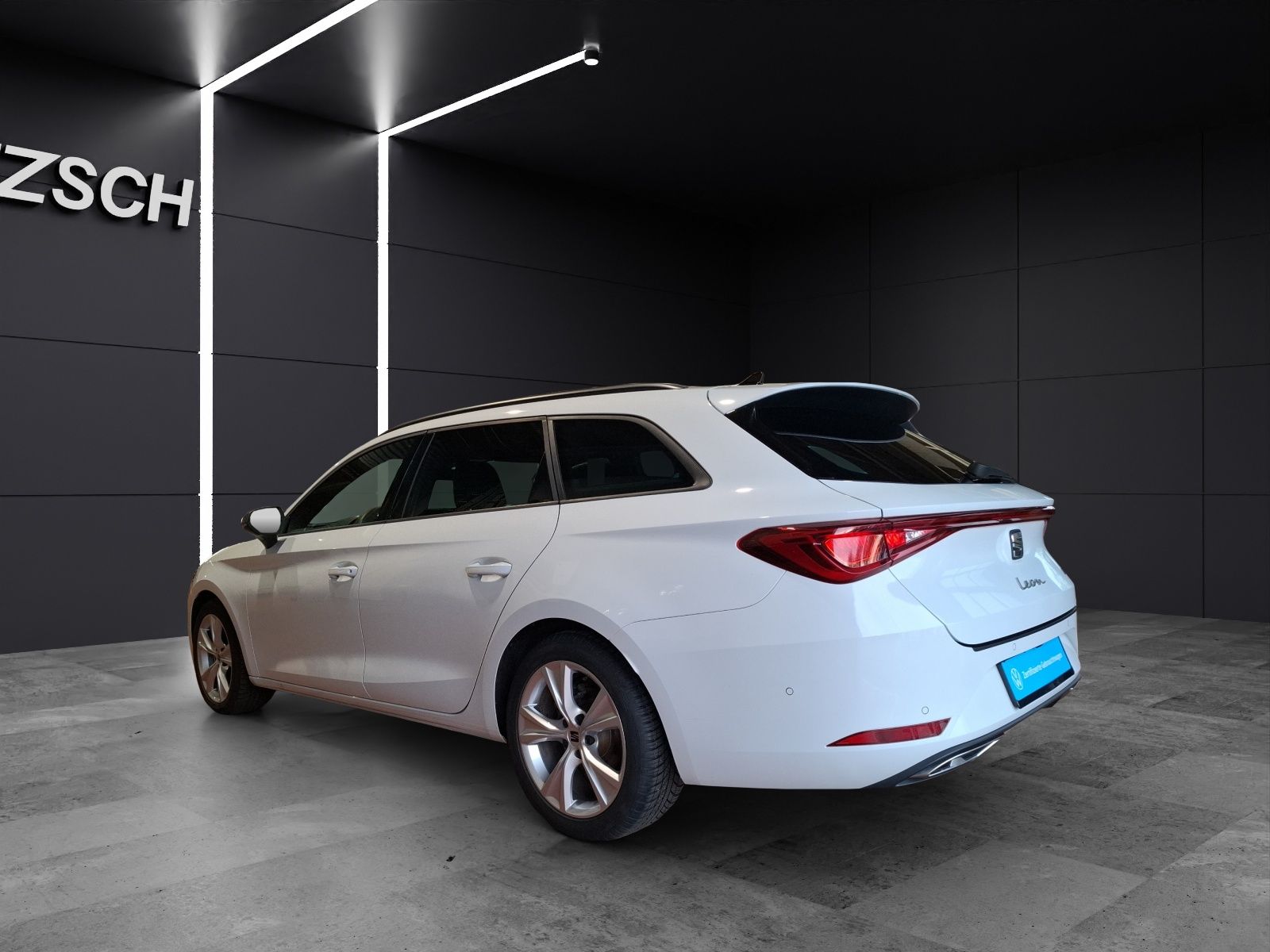 Fahrzeugabbildung SEAT Leon ST eTSI FR DSG LED Navi VC ACC RFK SH