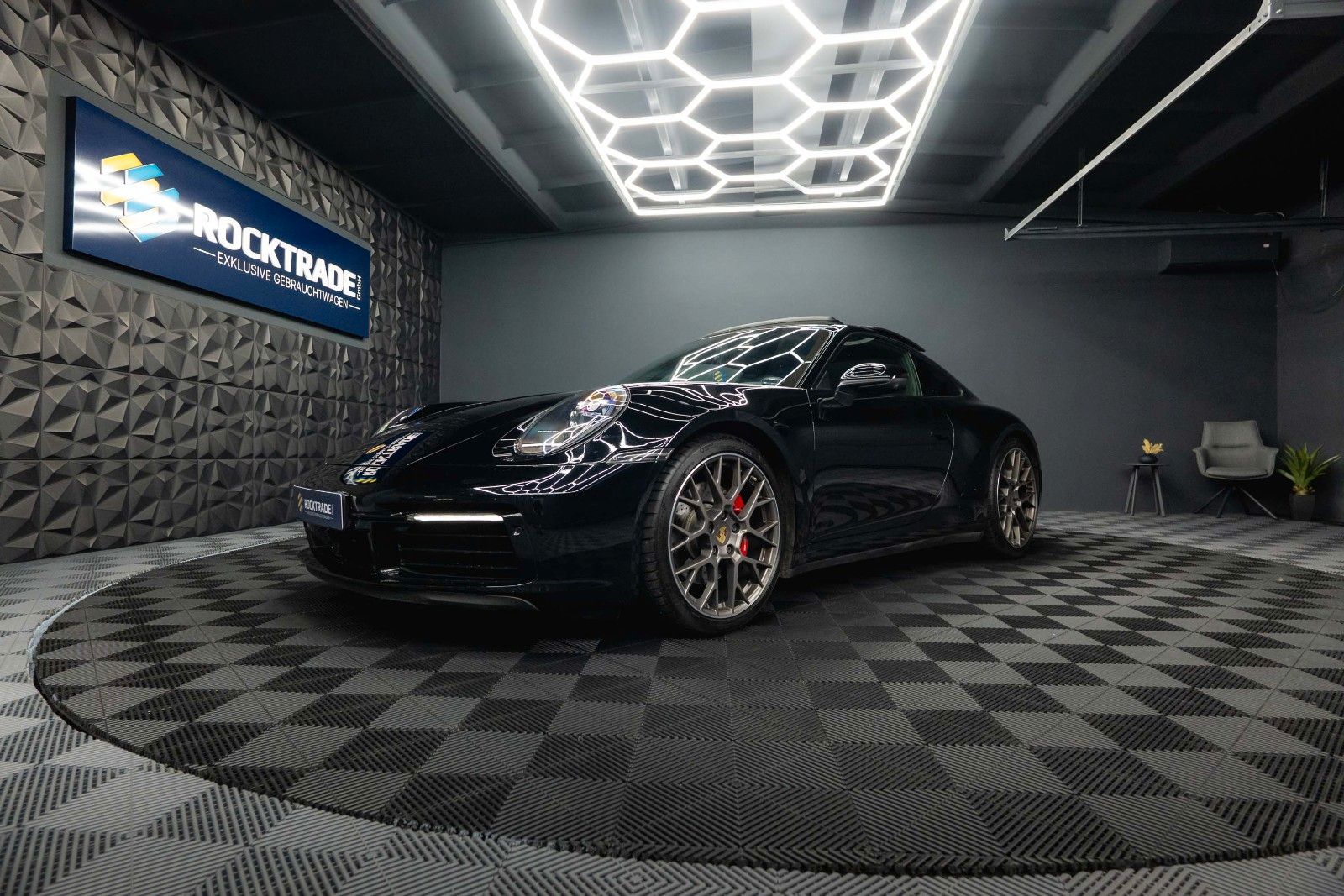 PORSCHE 992 911 Carrera S *ACC*Pano*360°*Sportabgas*LED*