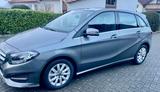 Mercedes-Benz B 180 CDI Automatik  - Mercedes-Benz B 180 Gebrauchtwagen in Freiburg