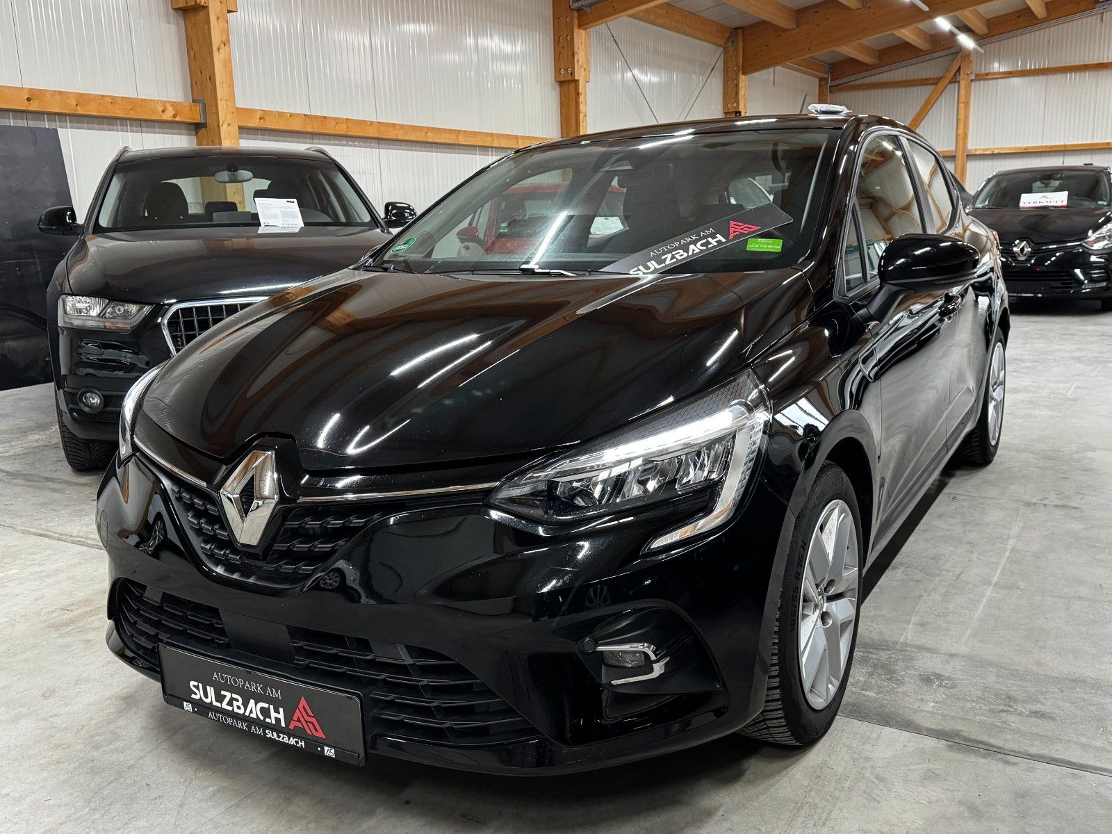 RENAULT Clio
