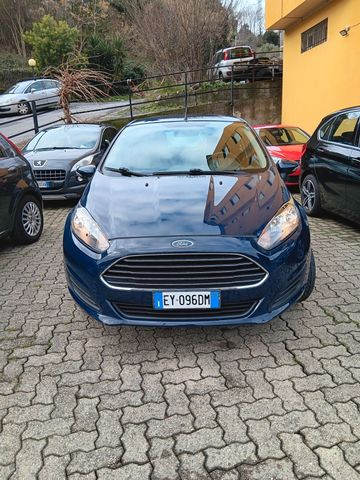 Ford Fiesta 1.2 60CV 5 porte Titanium