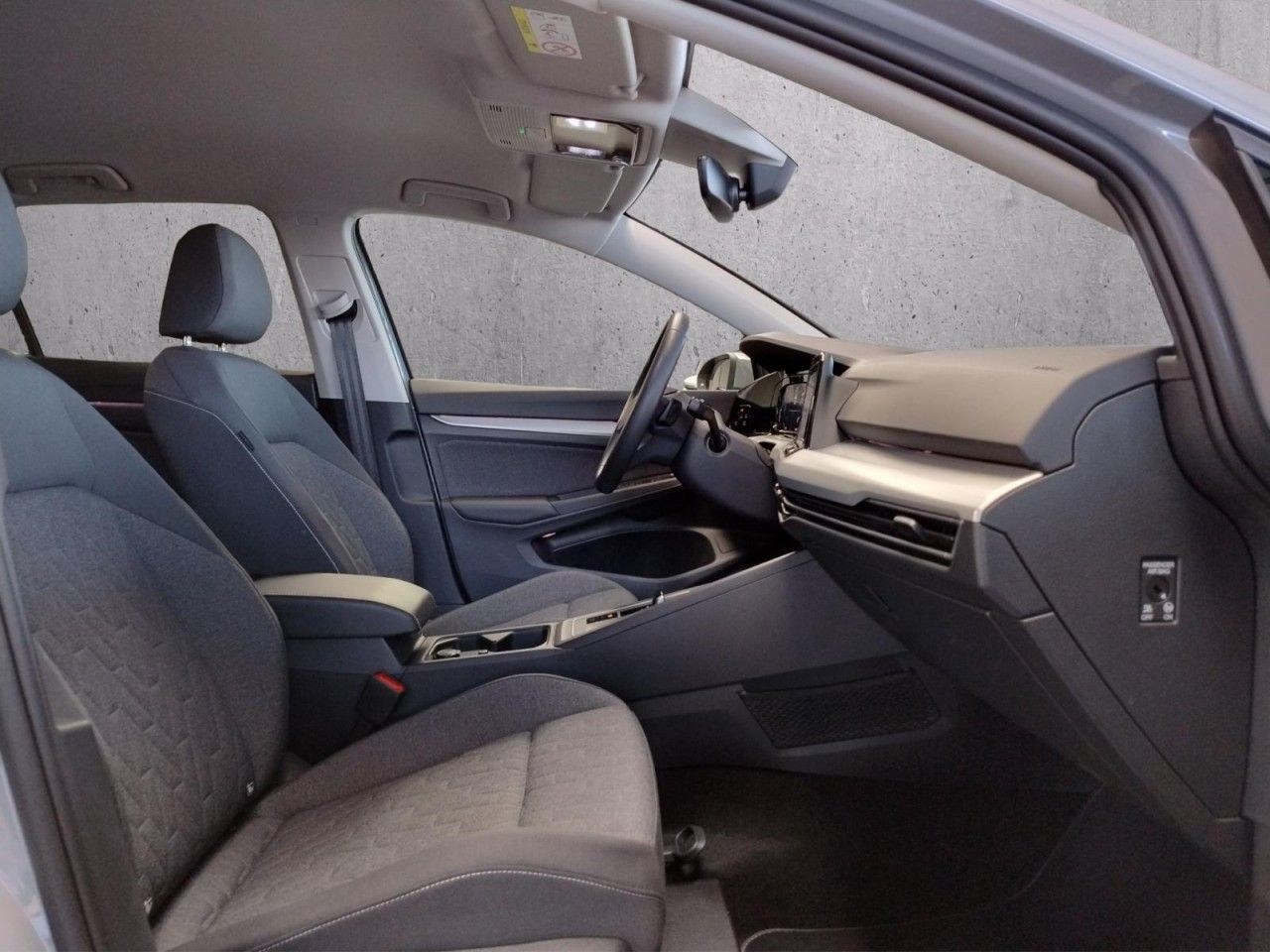 Golf MOVE 1.0 eTSI DSG Klima Navi