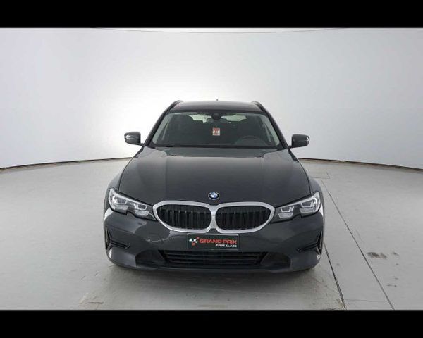 BMW 320 d 48V Touring Business Advantage