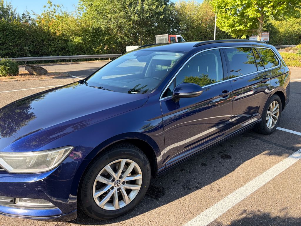 Image of Volkswagen Passat Variant