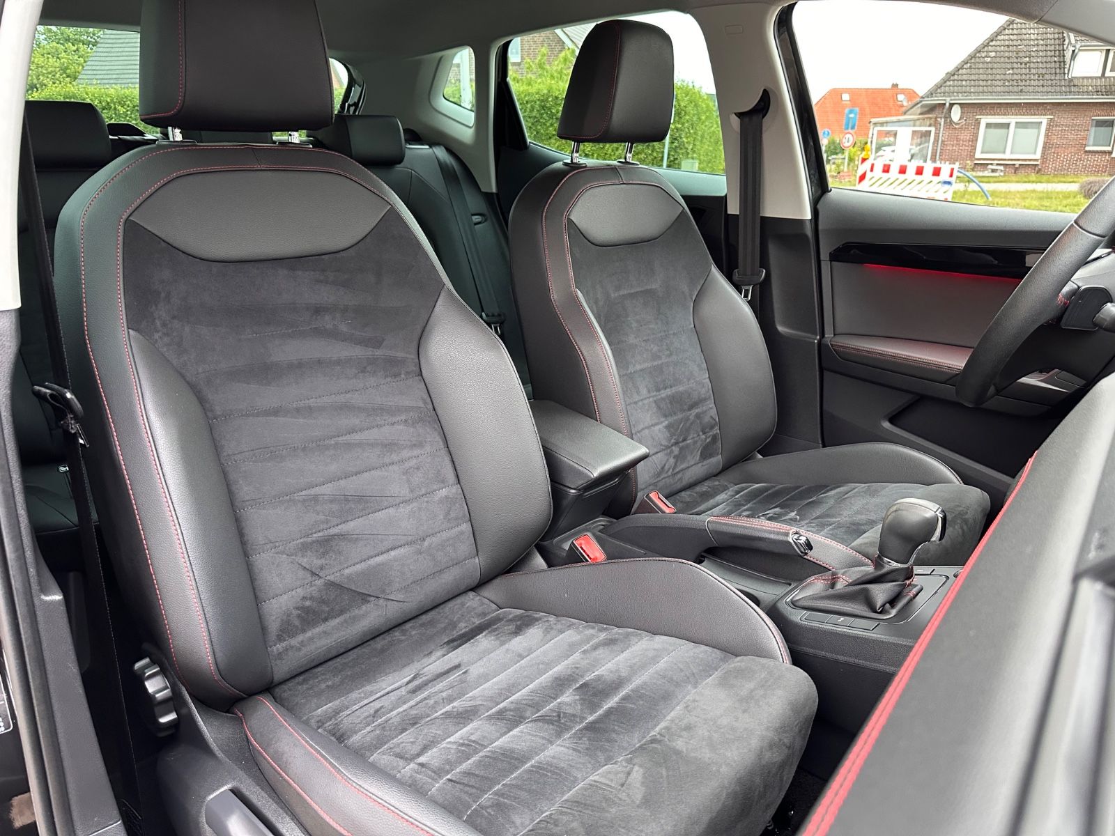 Fahrzeugabbildung SEAT Ibiza FR 1.0 TSI DSG Sportline/ACC/LED/Kamera
