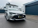 Toyota Corolla 1,8 Hybrid Kamera/Sitzh./Navi - Toyota Corolla Si mit Hybrid-Antrieb (Benzin/Elektro)