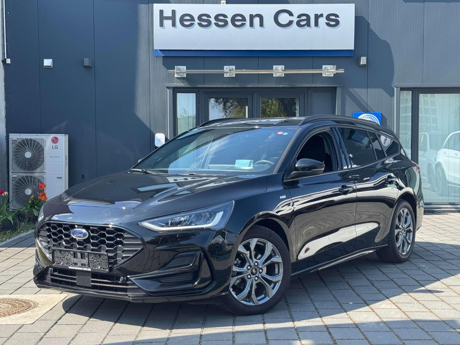 Ford Focus Turnier 1.0 EcoBoost Hybrid ST-LINE X AHK*