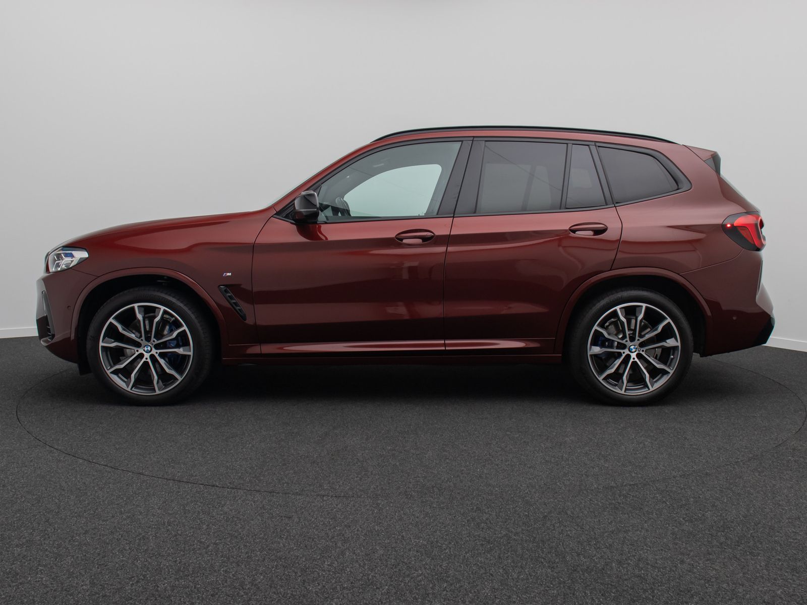 Fahrzeugabbildung BMW X3 M40d Panorama Kamera DAB H/K AHK Komfort 20"