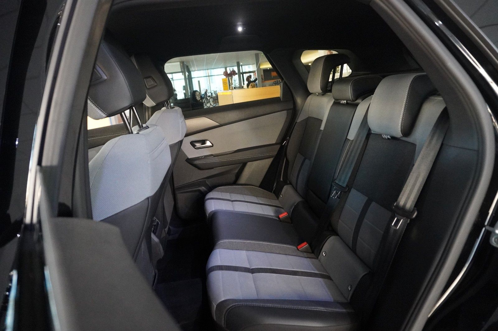 Fahrzeugabbildung Opel Grandland B 1.2 48V GS MHD LED-MATRIX/KAMERA/SHZ