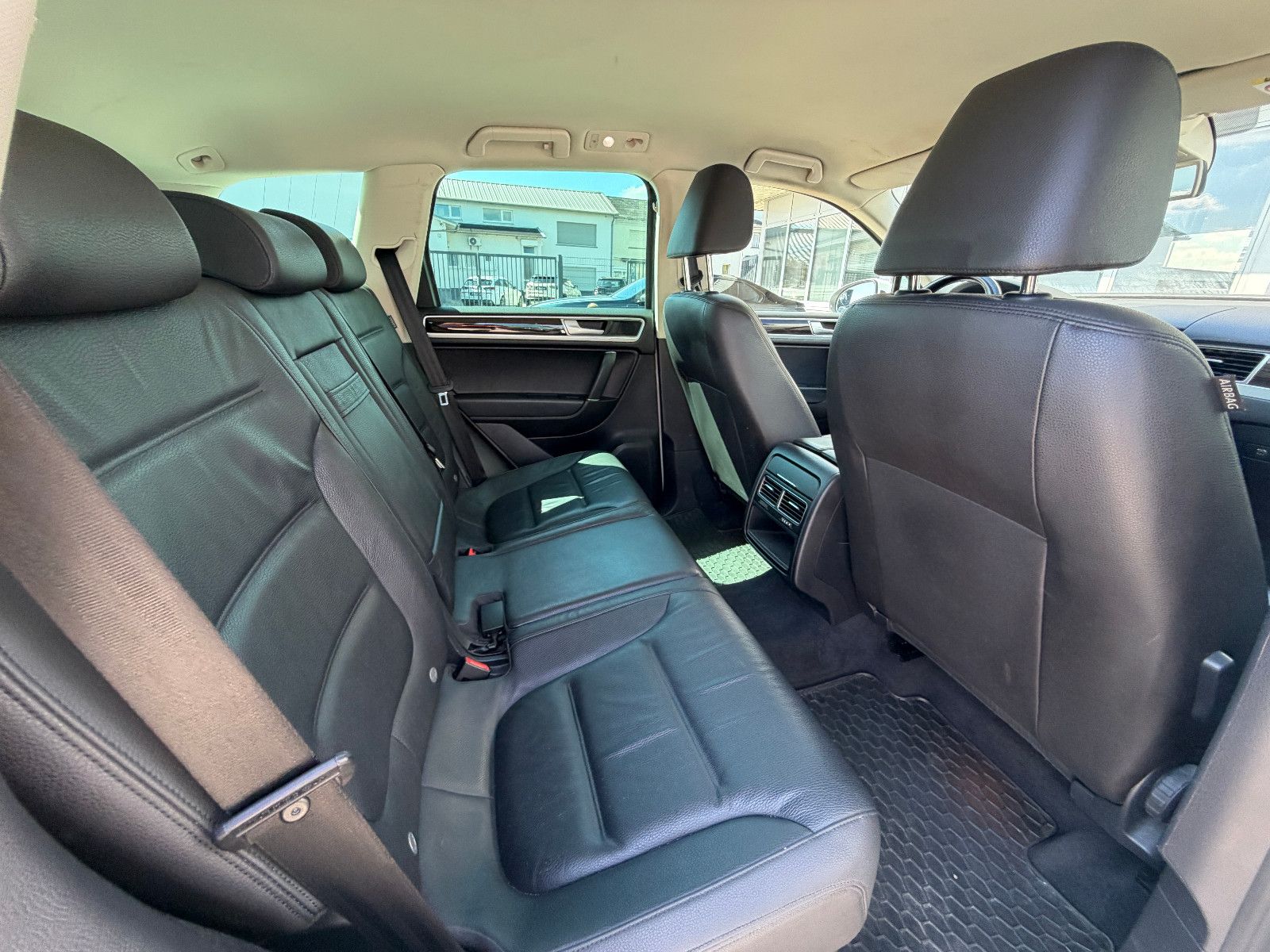 Fahrzeugabbildung Volkswagen Touareg V6 TDI BMT/Terrain Tech 4Mot/NAVI/LEDER