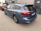 Ford Focus Turnier ST-Line X*AHK*NAVI*LED*KAMERA - Ford Focus: Blau