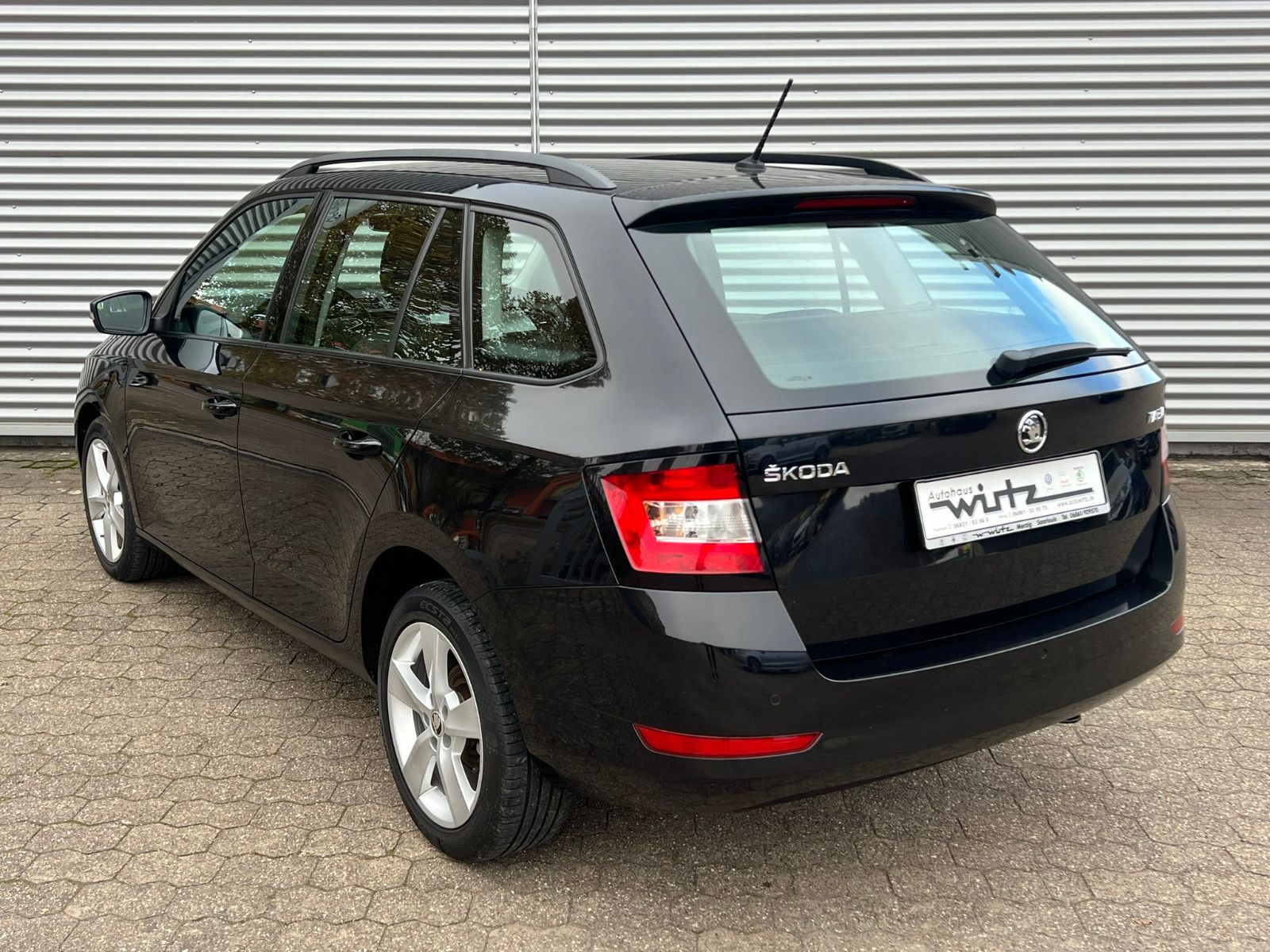 Fahrzeugabbildung SKODA Fabia Combi Style 1.0 TSI Tempomat SHZ SmartLink