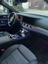 Mercedes-Benz E 250 T AVANTGARDE AMG (PANO, SITZHEIZ, BURMEST) - Mercedes-Benz E 250 Gebrauchtwagen in Berlin