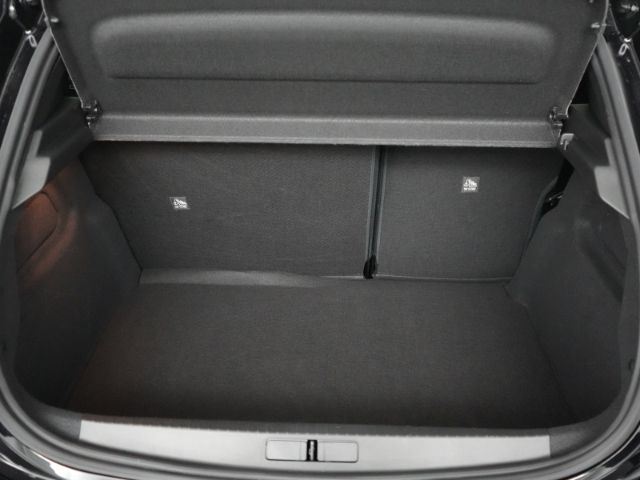 Corsa F FACELIFT GS+LED MATRIX+NAVI+RÜCKFAHRKAME