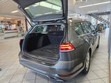 Volkswagen Golf Highline LED,PDC,Navi,Sitzheizung - mit Benzin-Antrieb: Grau, Kombi