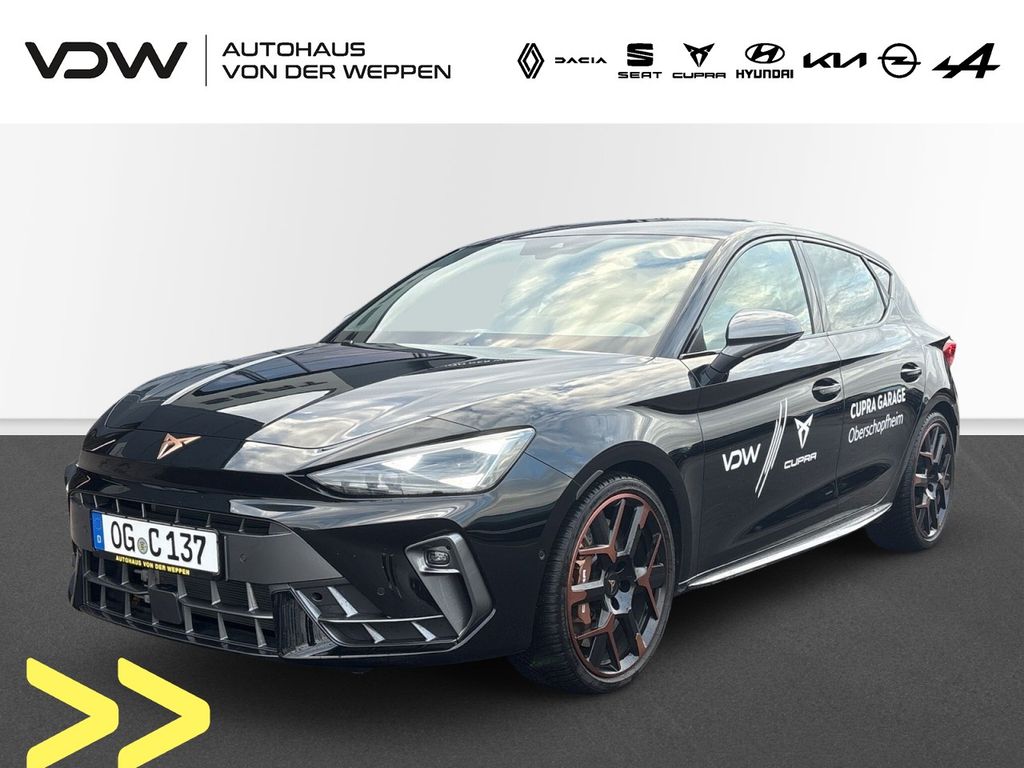 Leon VZ Extreme TSI DSG CUP Sitze Sennheiser Nav