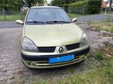 Renault Clio II 1.2l 16V - Renault Clio aus 2003: Ii