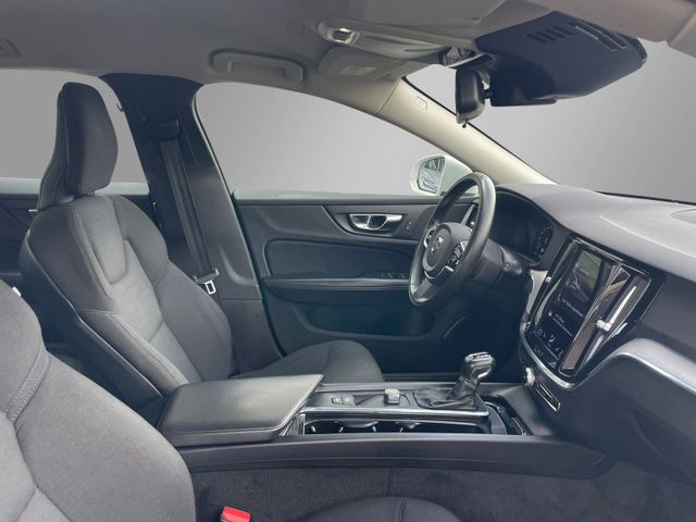 Volvo V60 Kombi Momentum Core*Buisness*CarPlay*1.Hand*