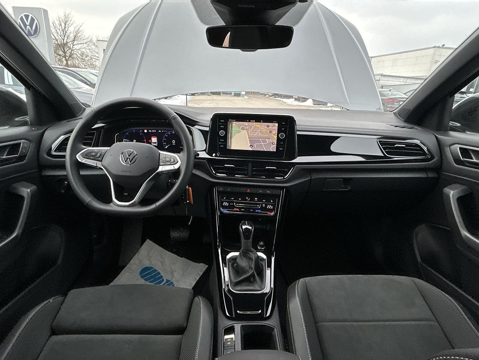 Volkswagen T-Roc 2.0 TDI DSG Style BlackStyle IQ.DRIVE AHK