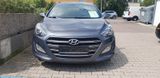 Hyundai i30 cw blue Passion Navi Rückfahrkamera Winterrä - Hyundai i30 Gebrauchtwagen in Stuttgart