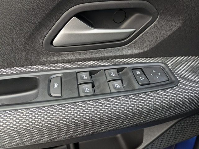 Fahrzeugabbildung Dacia Sandero Stepway Expression TCe 90 CVT