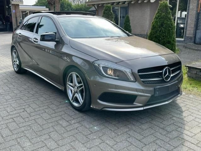 Mercedes-Benz A 220 CDI AMG LINE PANO NAVI kamera