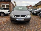 Volkswagen Touran Trendline 1.6 Scheckheftgepflegt - gebrauchte VW Touran aus dem Jahr 2004
