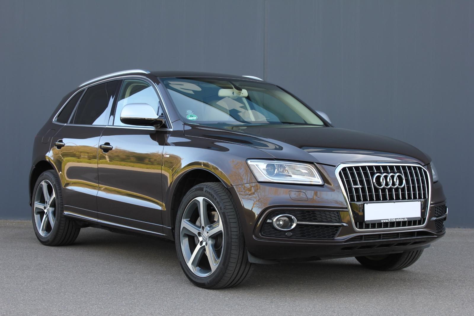 Audi Q5 3.0 TDI S tronic quattro  / Exterieur S-line/