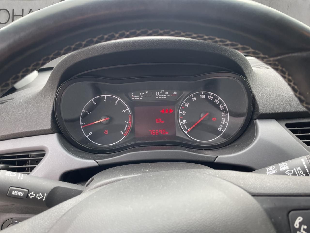 Fahrzeugabbildung Opel Corsa E Edition