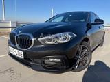 BMW 120d x Drive*SPORT LINE*VIRTU*LED*HEAD-UP*KAMERA - : Klimaanlage, 12v