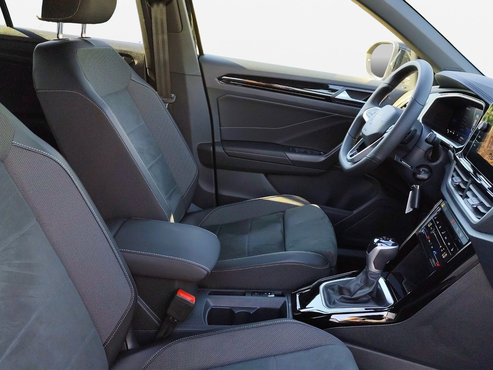 Volkswagen T-Roc - Bild 6