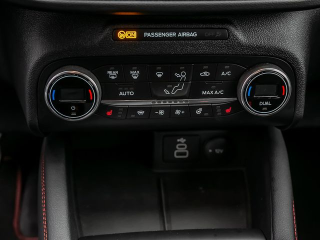 Ford Kuga 2.5 Plug-In Hybrid ST-Line X Stauassistent