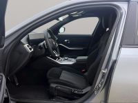 BMW 330 - Vorschau Bild 13
