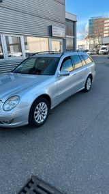 Mercedes-Benz E 200 KOMPRESSOR T-Modell ELEGANCE Top! - Mercedes-Benz E 200: Elegance Kompressor