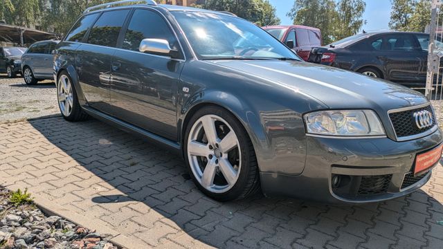 Audi RS6  4.2 quattro Xenon/Navi/Leder schwarz/TÜV