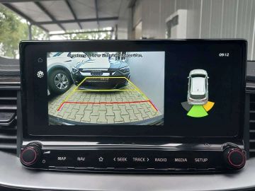 Kia cee'd SW 1.5 GT-Line+Bi-Xenon+Shz+LkHz+Navi+Kame