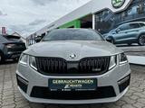 Skoda Octavia 2.0 TSI RS245PS DSG*RFK*LED*AHK*19Zoll*A - Skoda Octavia: Ps