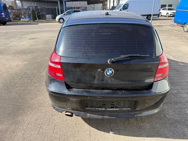 BMW 120d*NAVI*TEMPOMAT*