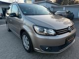 Volkswagen Touran Match*7 SITZ*AHK*SHZ*BI-XENON*NAV - gebrauchte VW Touran aus dem Jahr 2013