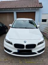 BMW 218i Active Tourer Advantage
