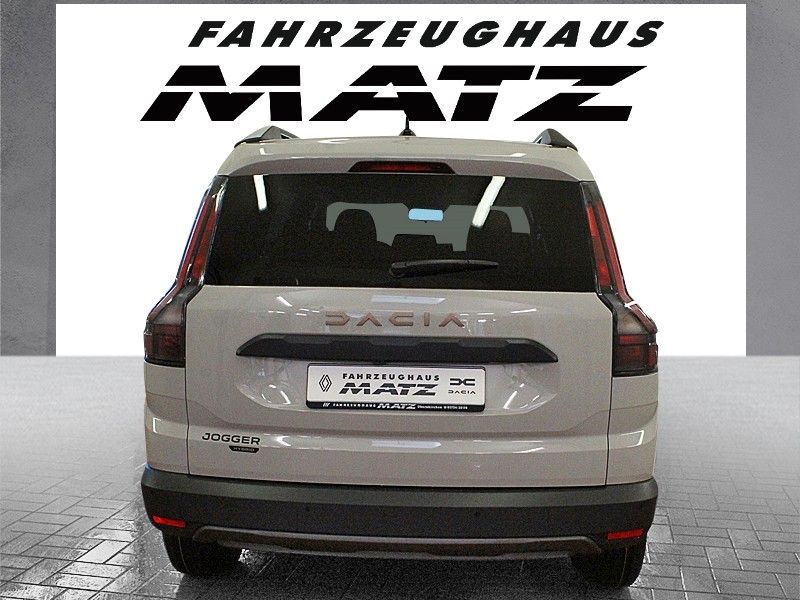 Fahrzeugabbildung Dacia Jogger Hybrid 155 Extreme 5-Sitzer MY 2026