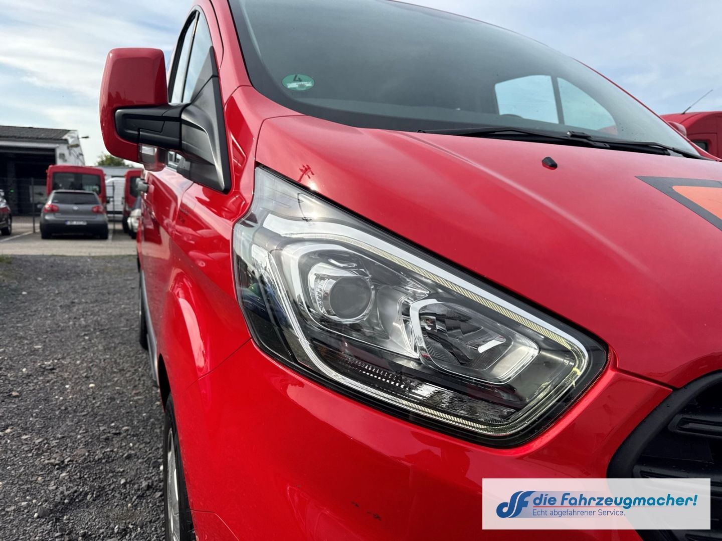 Fahrzeugabbildung Ford Transit Custom Tourneo 320 L1 Trend *9124 *EXPOR