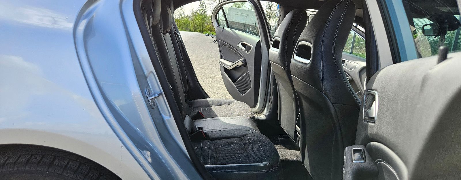 MERCEDES-BENZ A 180 W176 BlueEfficiency Navi SHZ 2.Hand