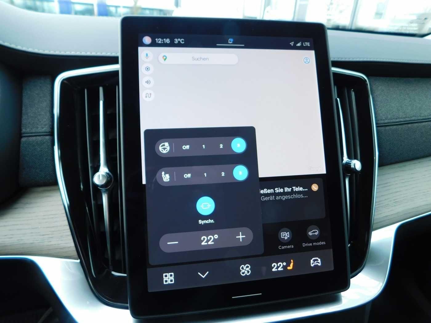 Fahrzeugabbildung Volvo XC90 T8 AWD Plug-in Hybrid Plus Bright