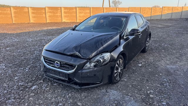 Volvo V40 Momentum