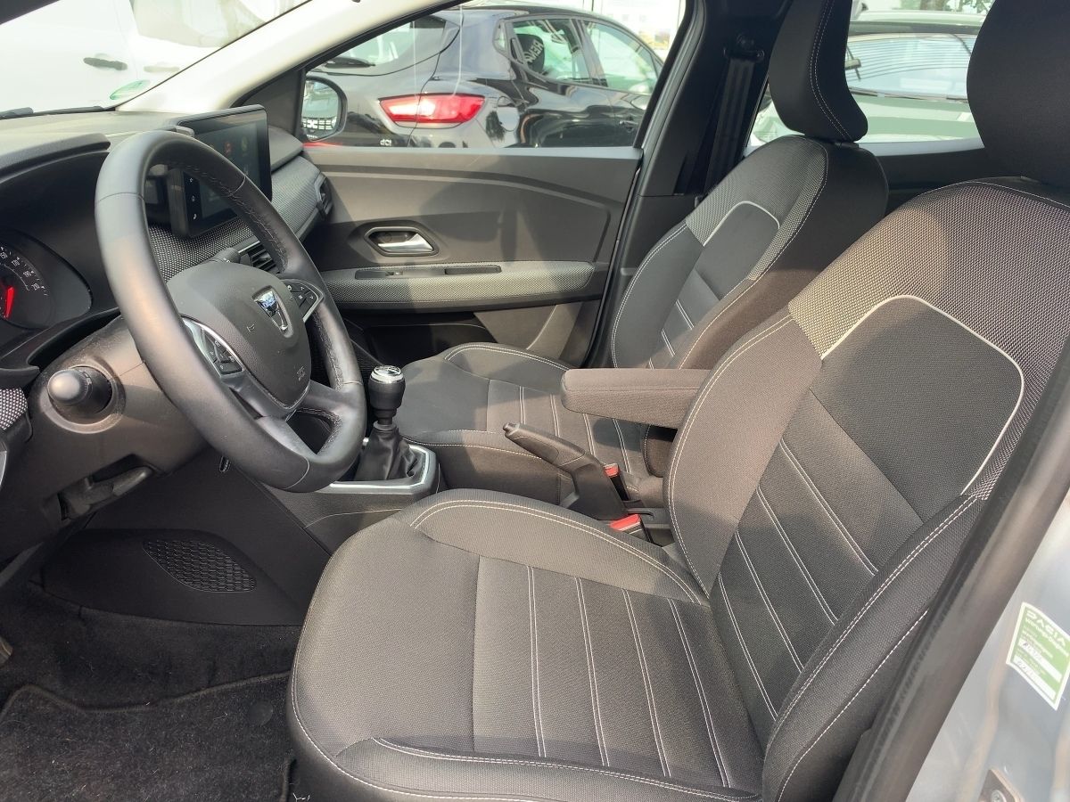 Dacia Sandero - Bild 12