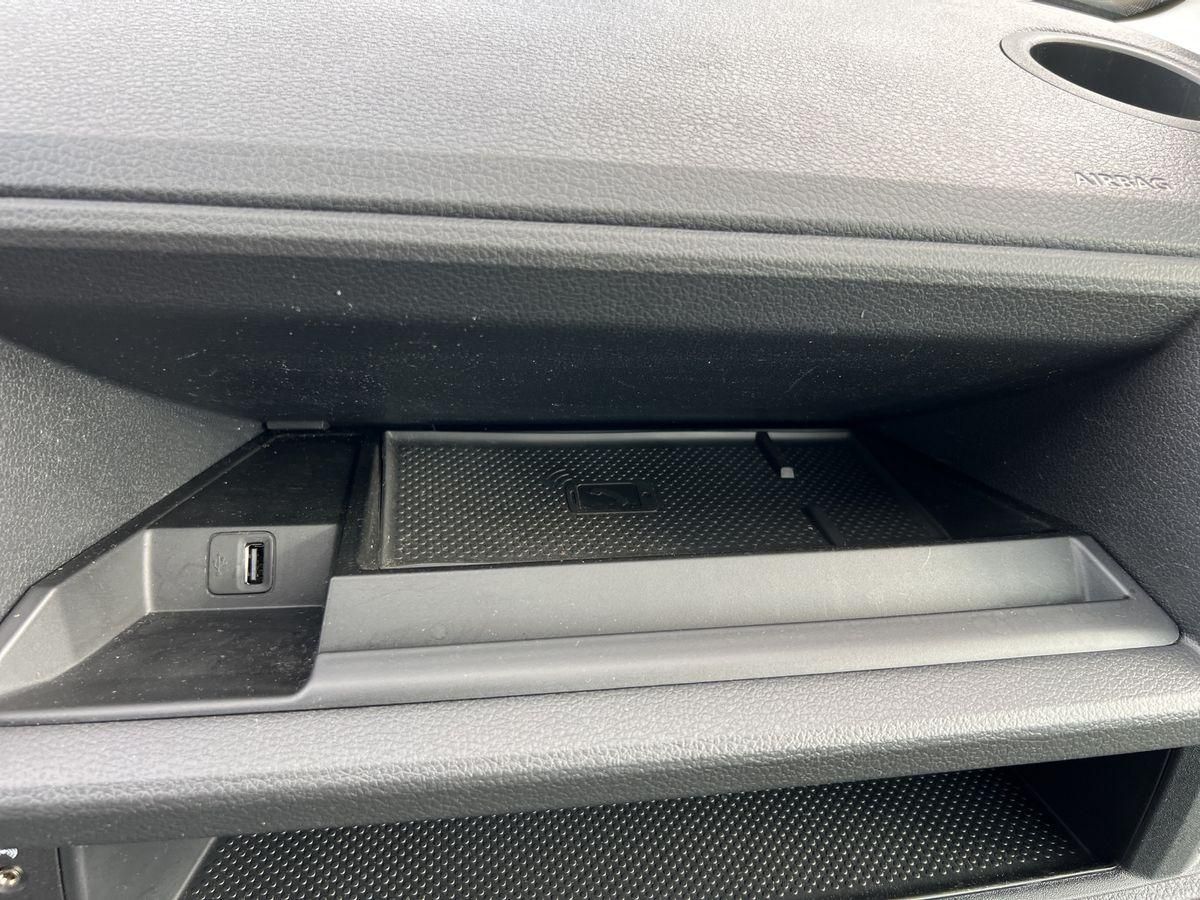 T6 Transporter Kasten 2.0 TDI RFK ACC NAV LED ST