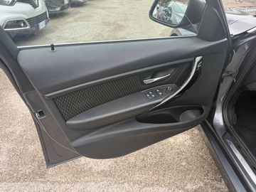 BMW 320 - 8