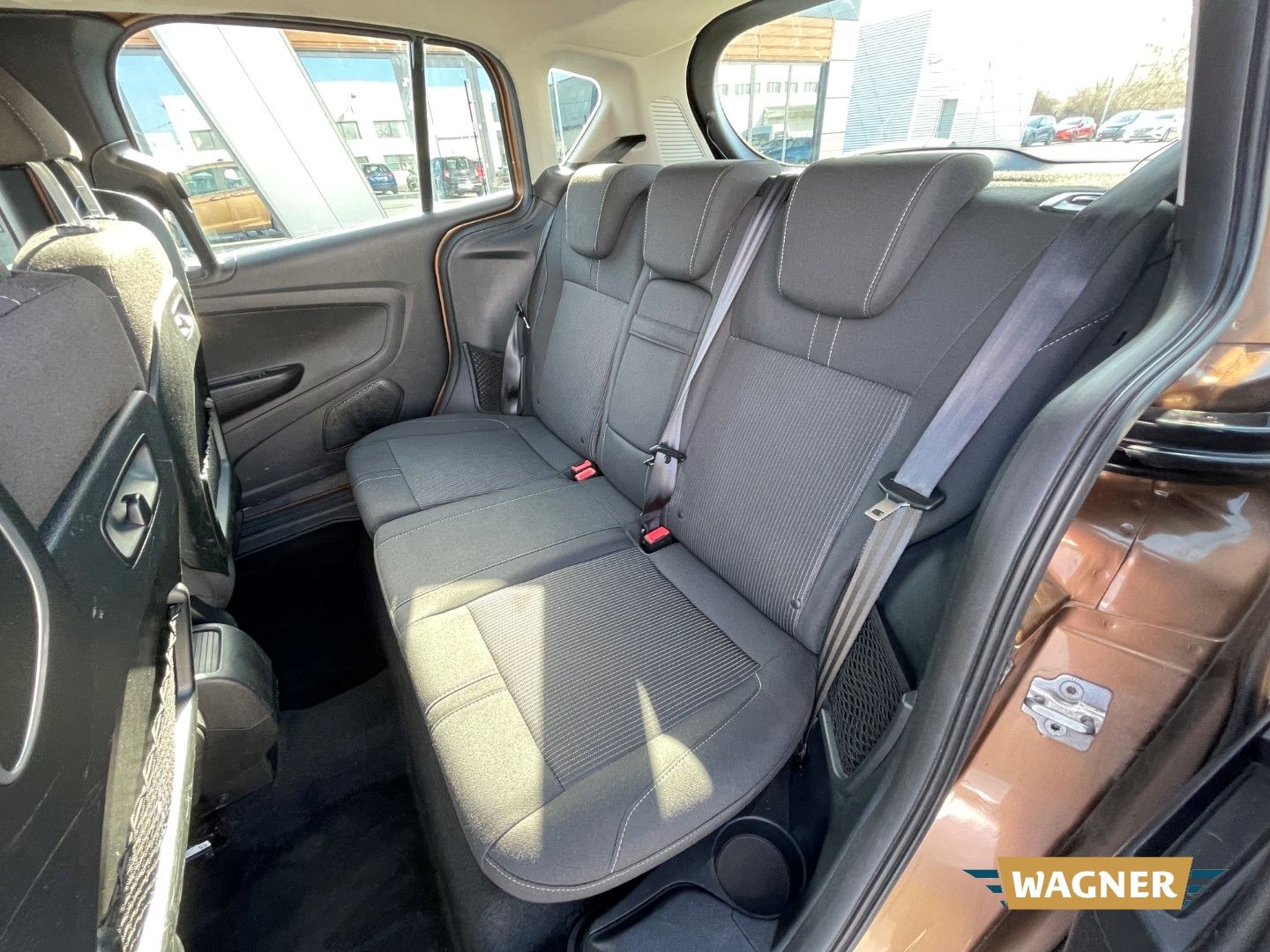 Fahrzeugabbildung Ford B-Max Titanium Klimaanlage Sitzheizung
