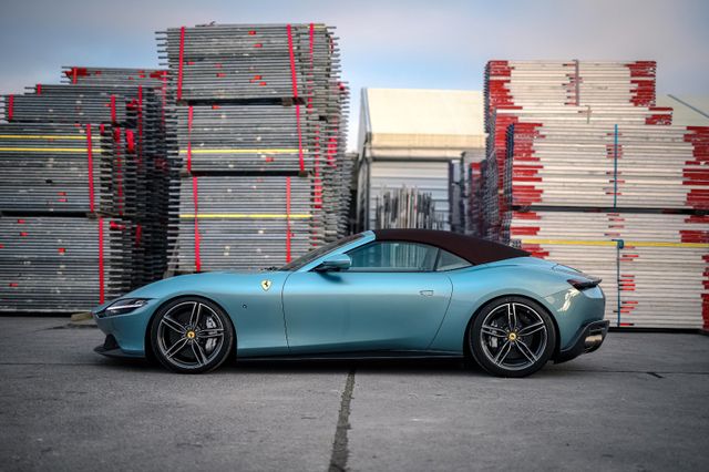 Ferrari Roma 3.9 T V8 Spider DCT